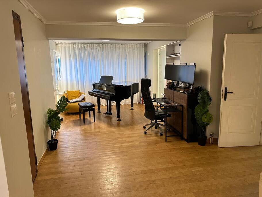 Bright&spacious Gem Near The Sea Athens